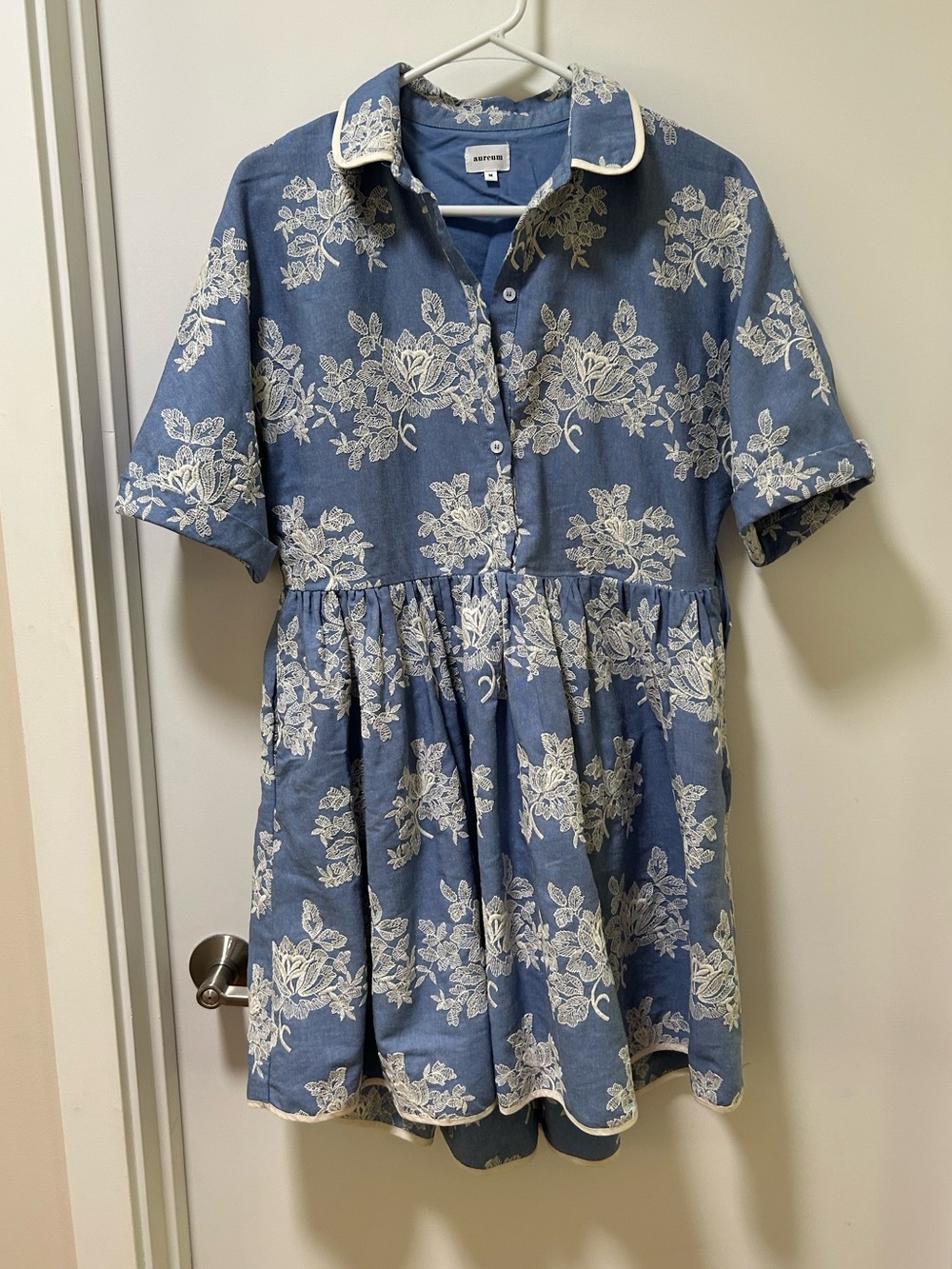 Aureum Collective Embroidered Dress Size Medium